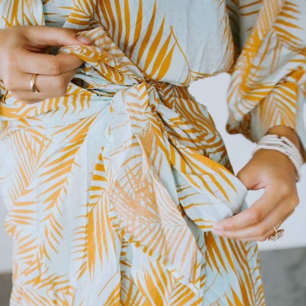Lilyful Eleanor Wrap Dress - Picture 3 of 15